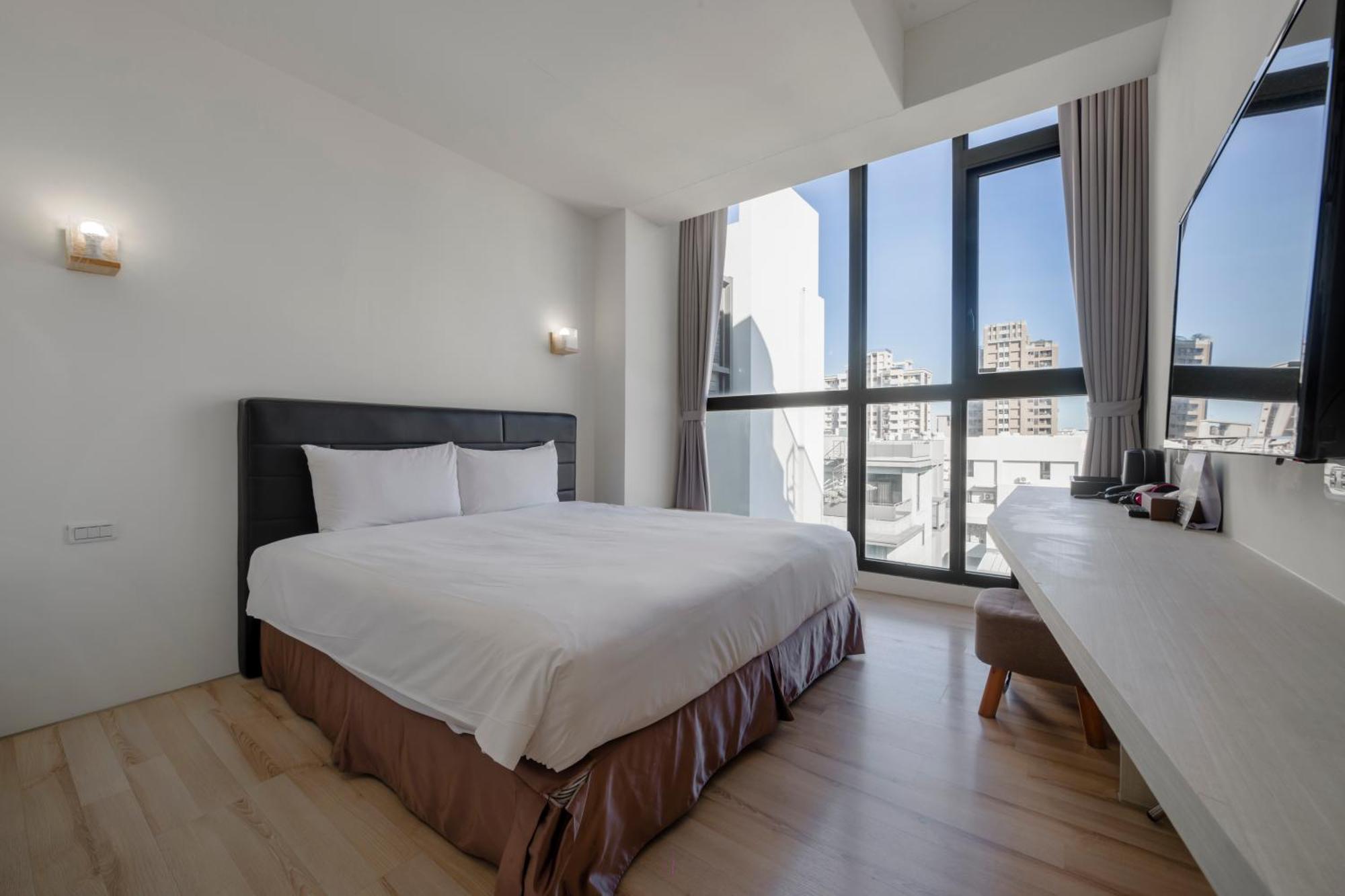 Check Inn Express Taichung Fuxing Zewnętrze zdjęcie