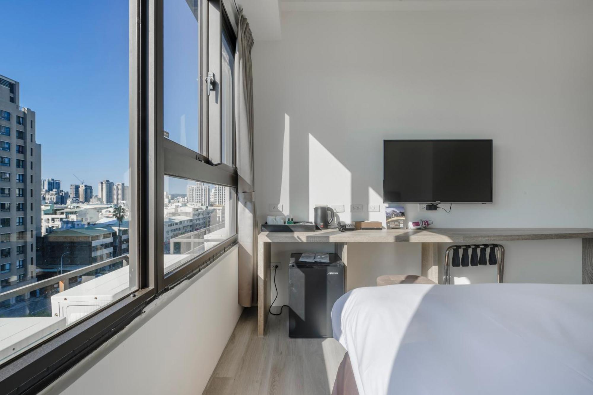 Check Inn Express Taichung Fuxing Zewnętrze zdjęcie
